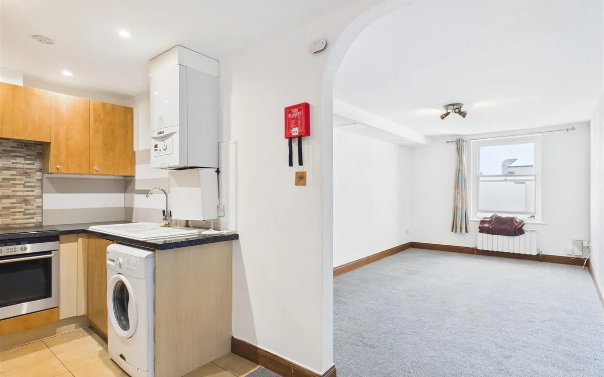 Kensington place st helier 34590131 cam05512 g0 pr0044 still013