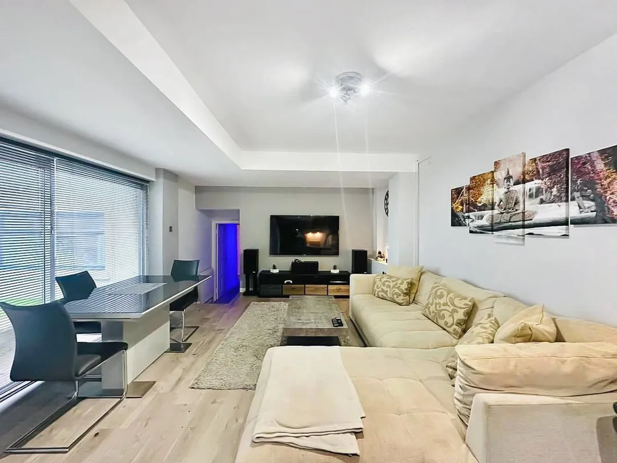 La route de st aubin st helier 34603075 7a1d8c78 2923 4b1e 9336 2dad293cc457