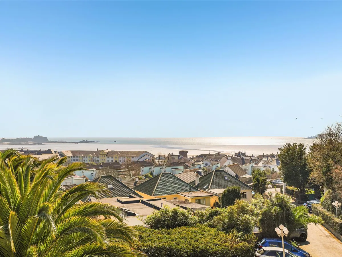 St andrews road st helier 34942100 ei8 a2038