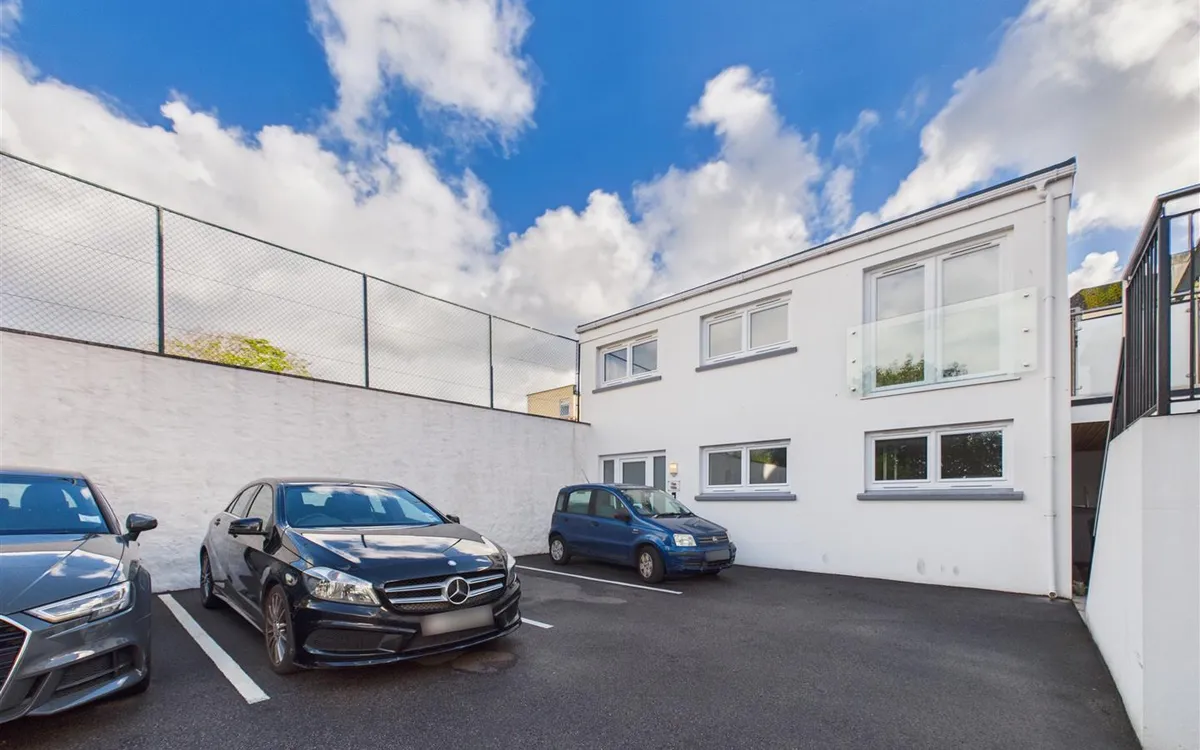 Stopford road st saviour 34983366 cam05512 g0 pr0081 still013