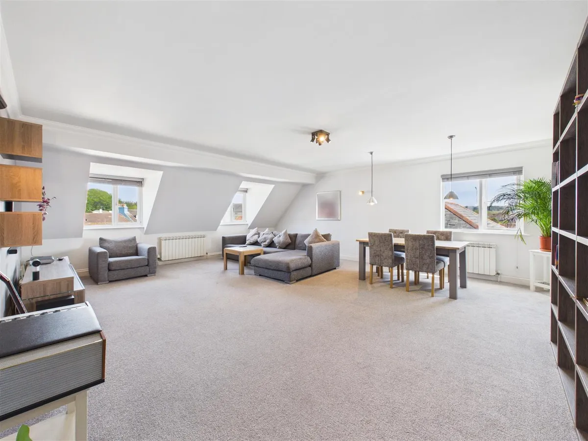 Victoria road st saviour 34640981 cam05512 g0 pr0050 still010