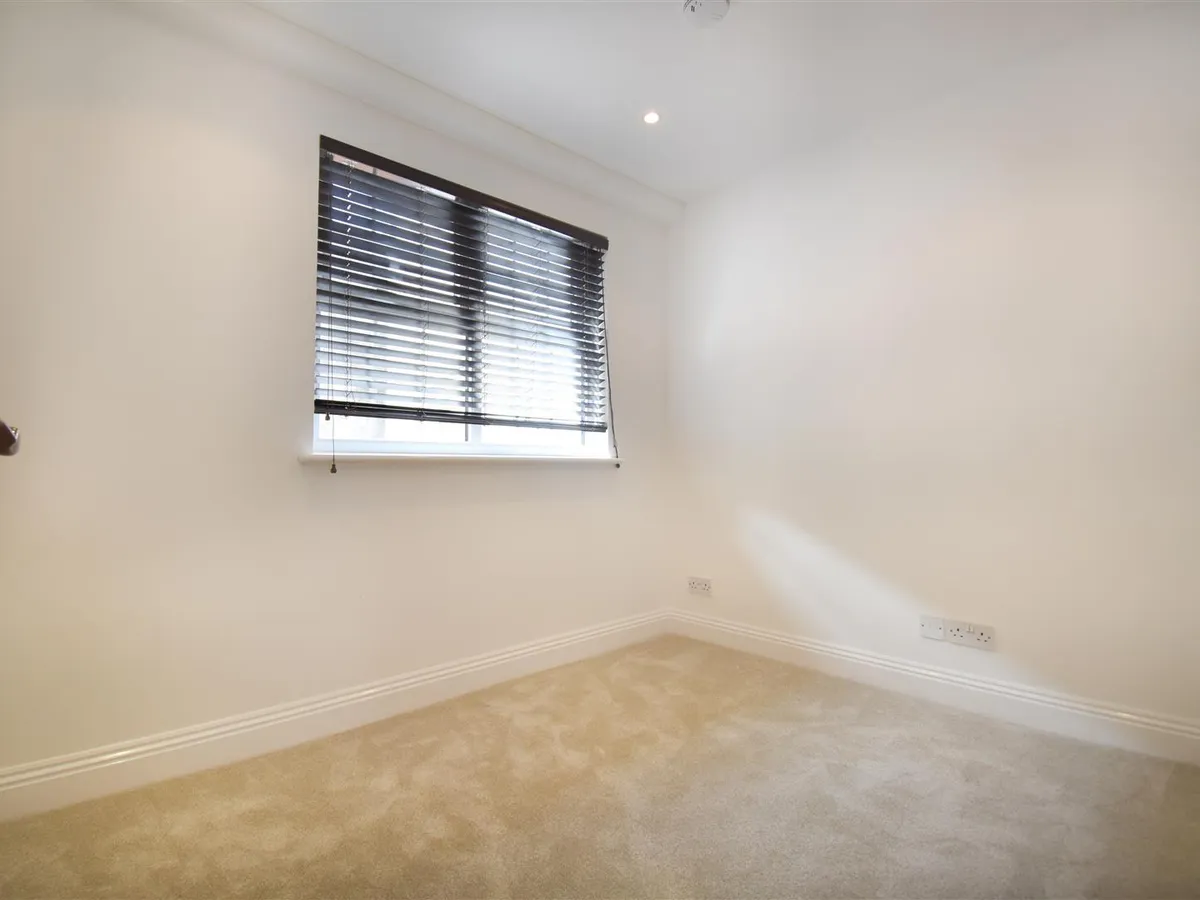 Wesley street st helier 34642307 dsc 0151