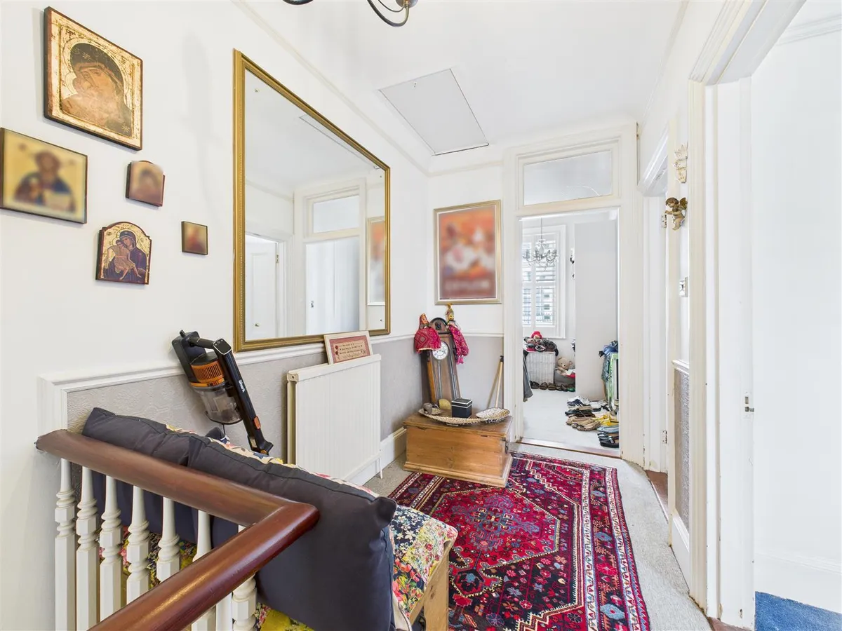 Beach road st saviour 34204610 cam05512 g0 pr0021 still005