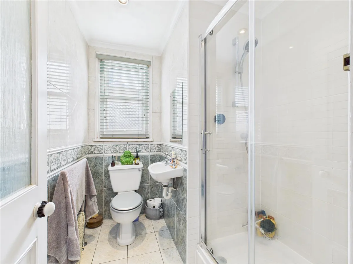 Beach road st saviour 34204610 cam05512 g0 pr0021 still006