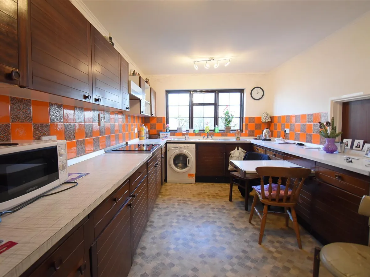 La route de plemont st ouen 32055136 dsc 0940 copy