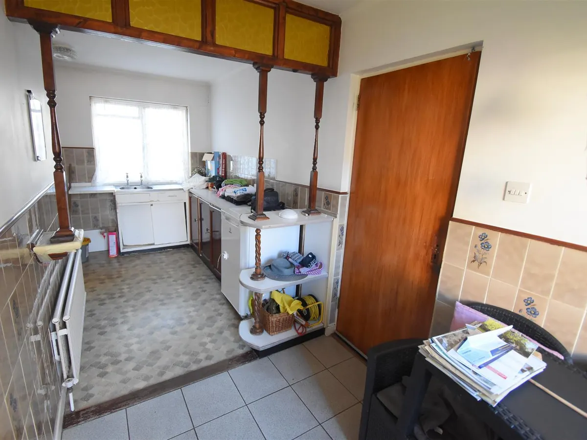 La route de plemont st ouen 32055136 dsc 0965 copy