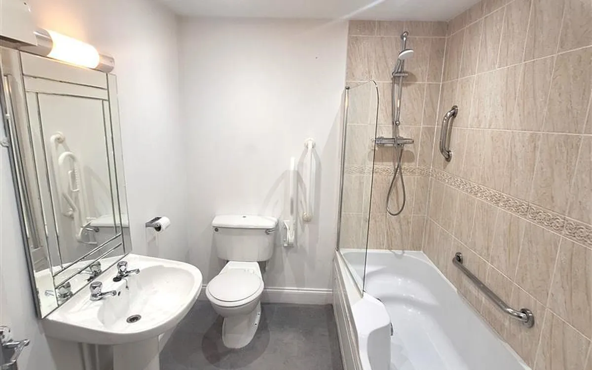 St andrews road st helier 34666300 11 ei8 a0921