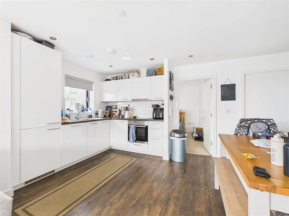 Westmount road 34250952 cam05512 g0 pr0026 still013