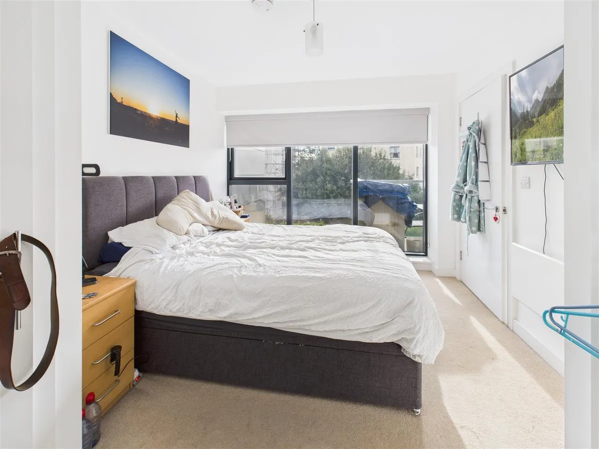 Westmount road 34250952 cam05512 g0 pr0026 still009