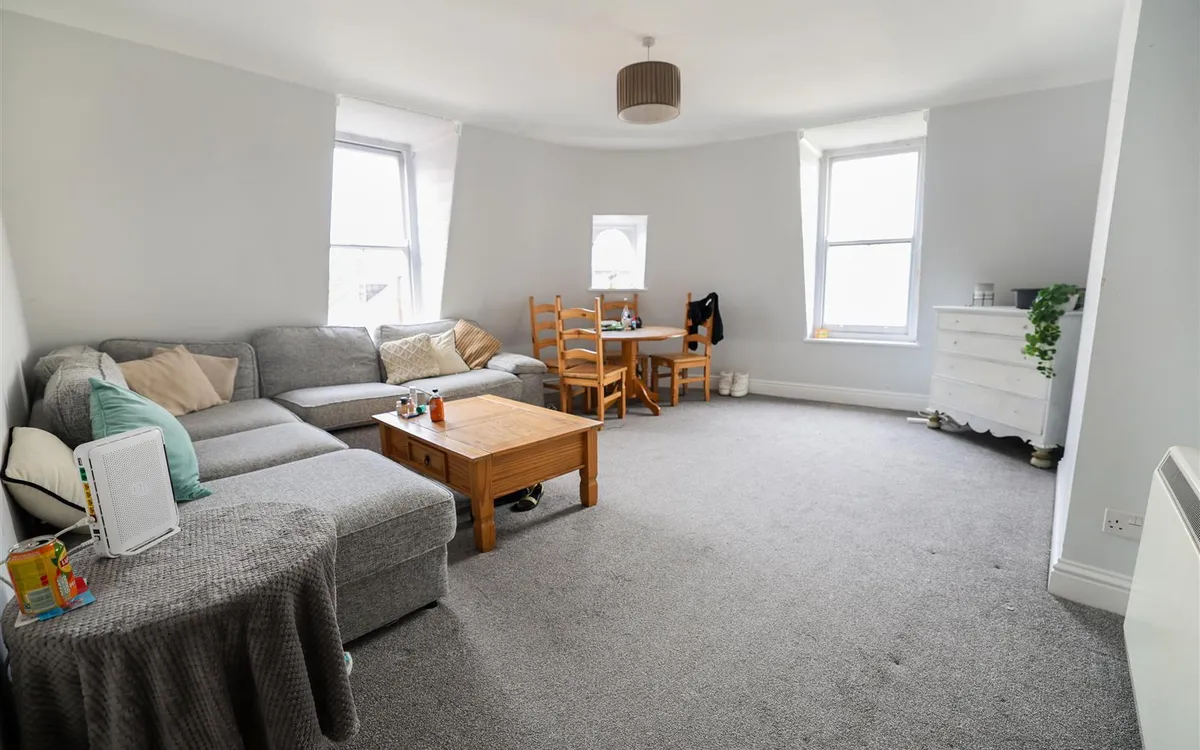 Don street st helier 34257018 ei8 a1420