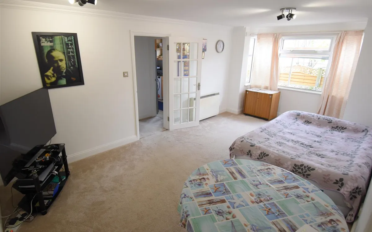 Marett court marett road 34698210 dsc 0079