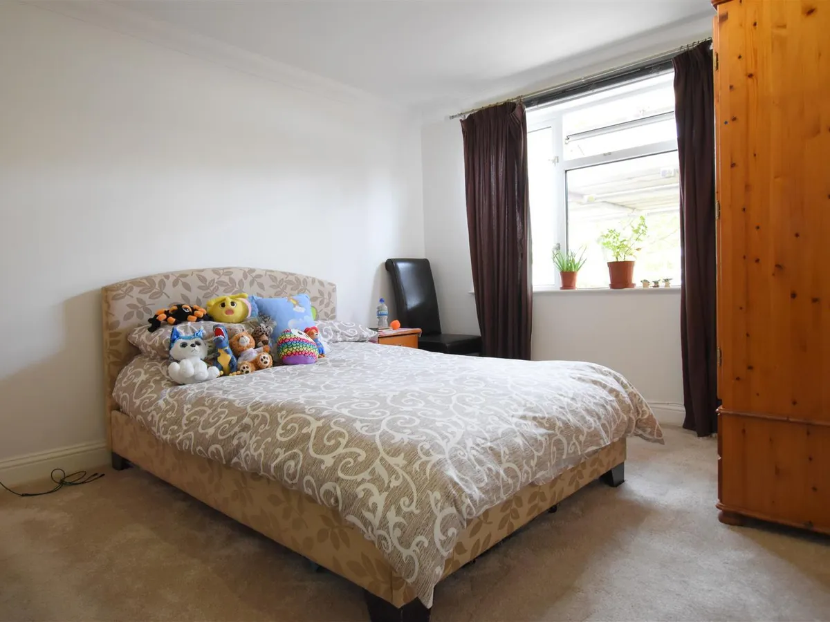 Marett court marett road 34698210 dsc 0094