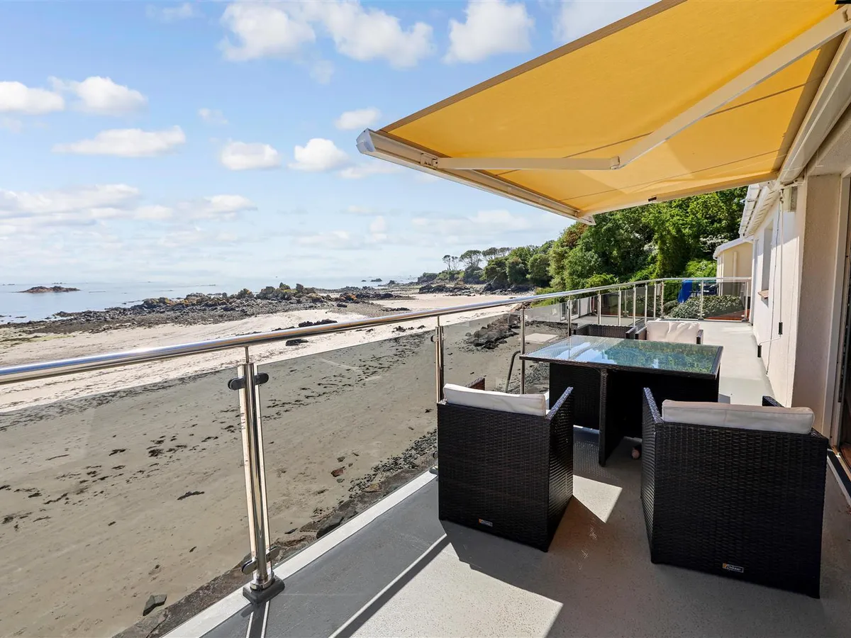 Le grande route la cote st clement 34699443 ei8 a2420