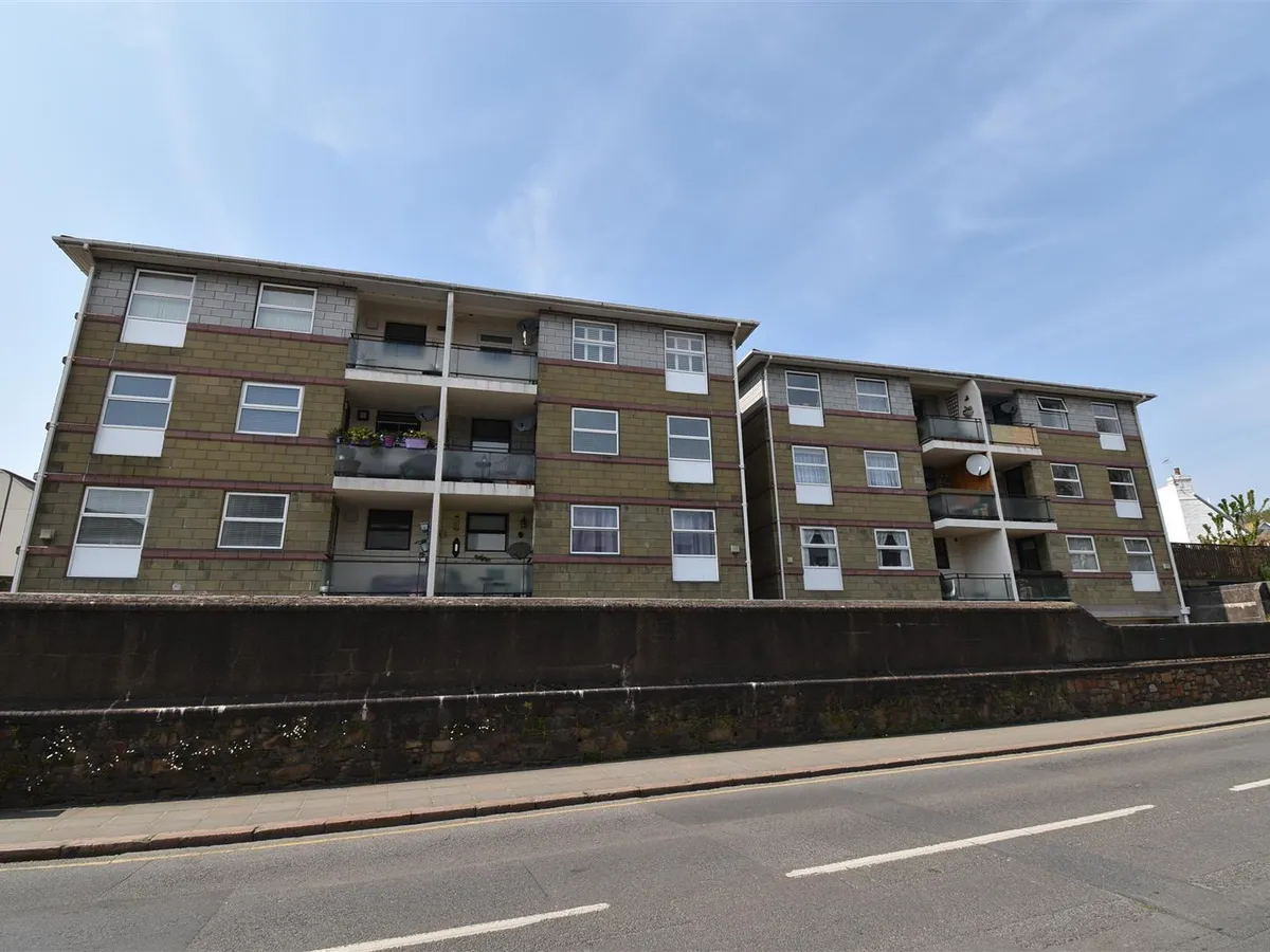 Dongola road st helier 34710650 dsc 0062 2