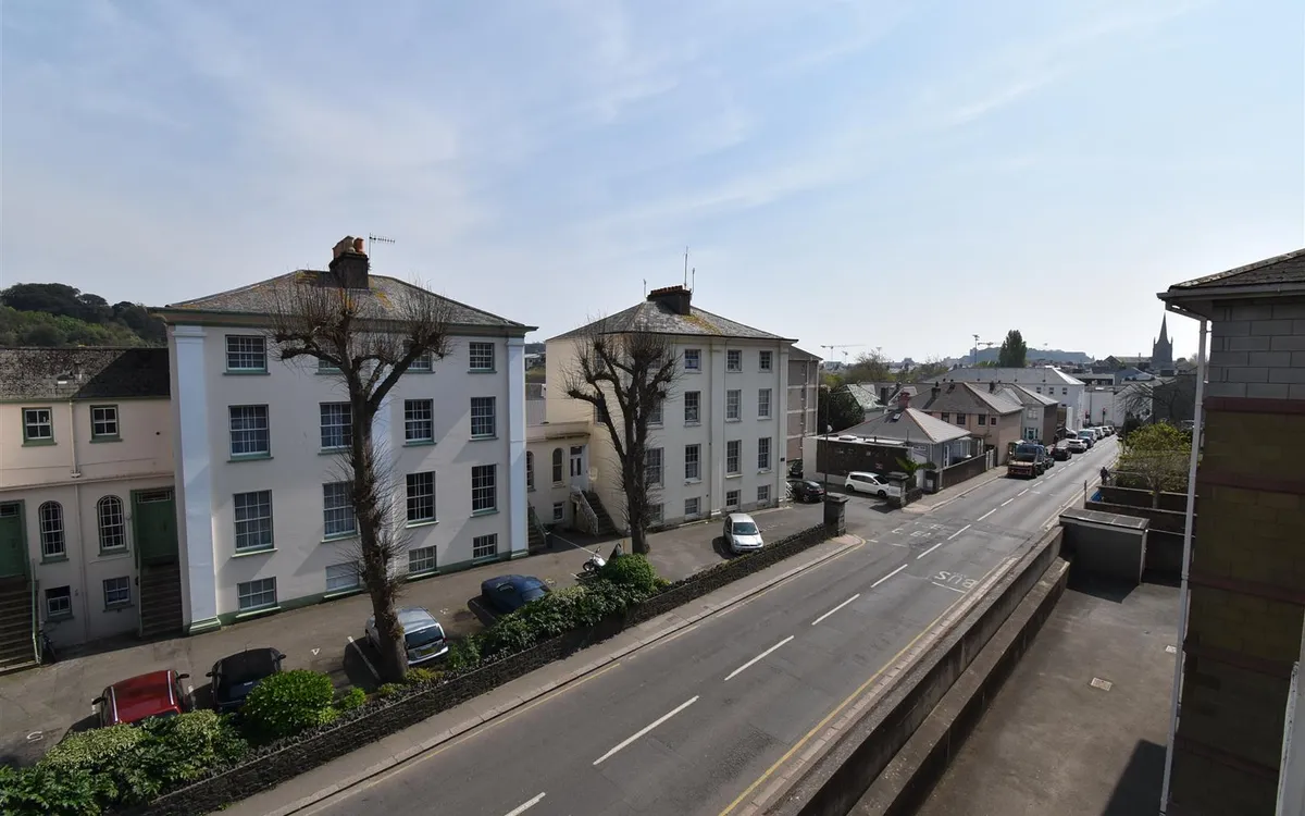 Dongola road st helier 34710650 dsc 0045 1