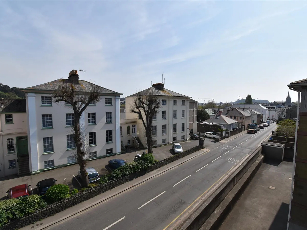 Dongola road st helier 34710650 dsc 0045 1