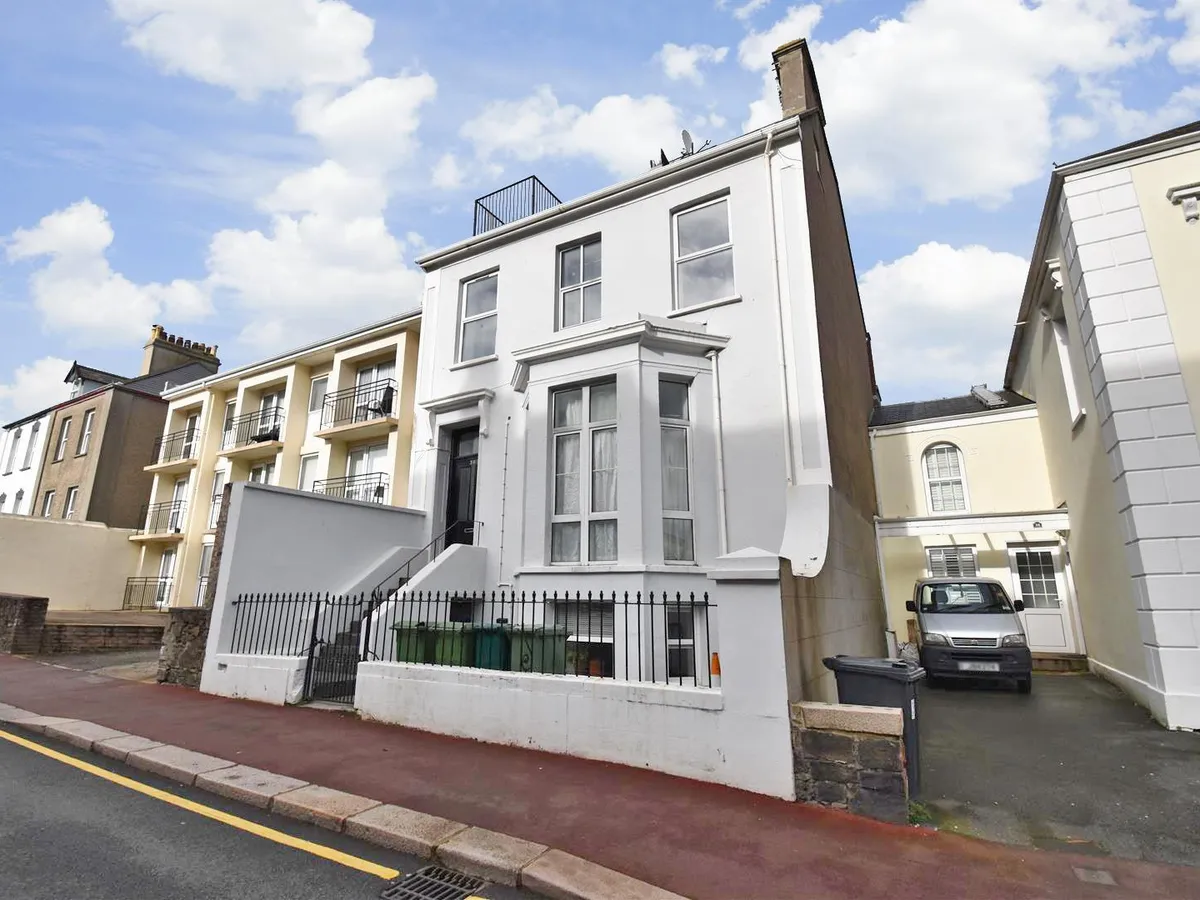 30 midvale road st helier 34734833 dsc 0486