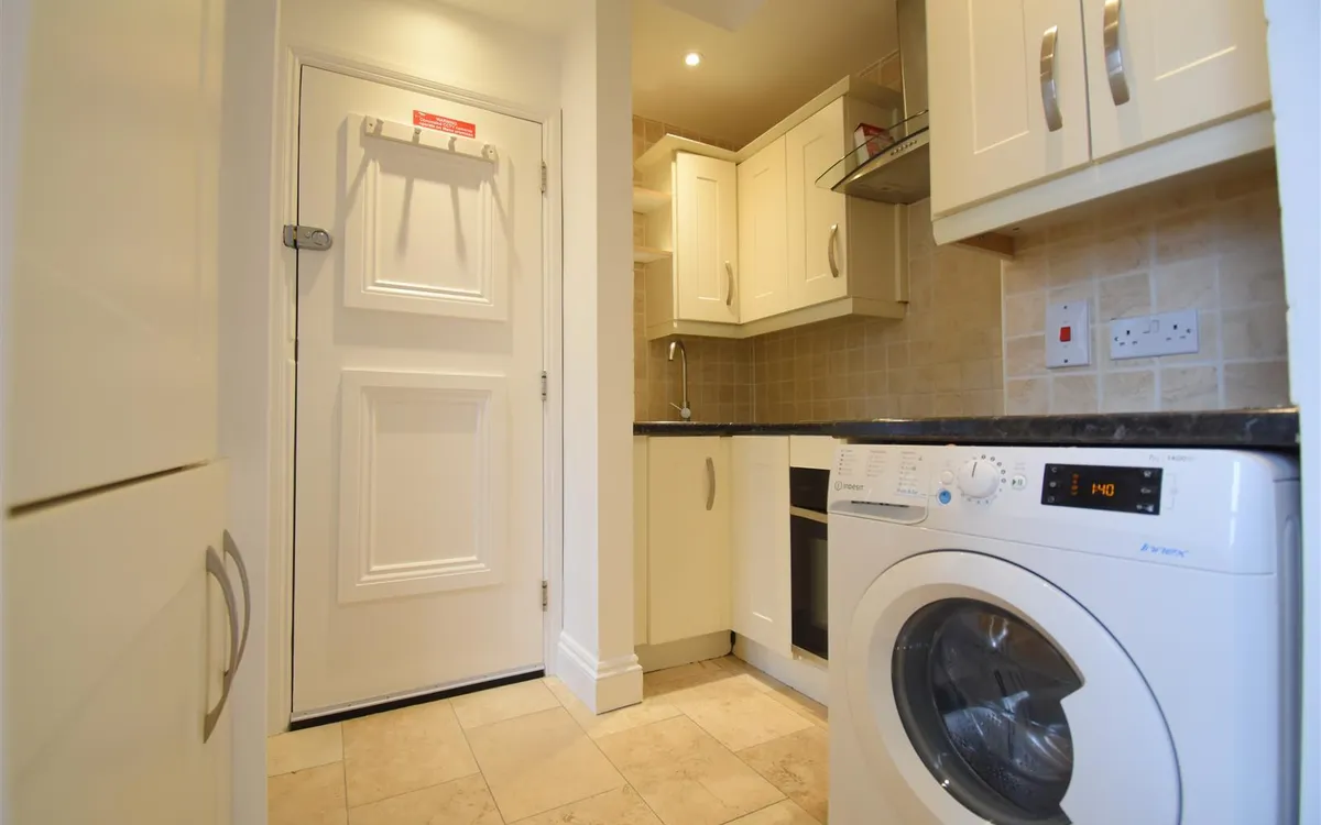 30 midvale road st helier 34734833 dsc 0477