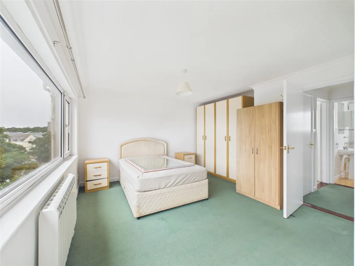 Mont millais st helier 34749300 cam05512 g0 pr0054 still008