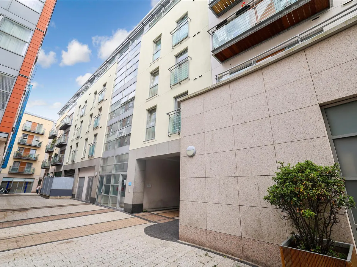 Gloucester street st helier st helier 34750679 ei8 a2611