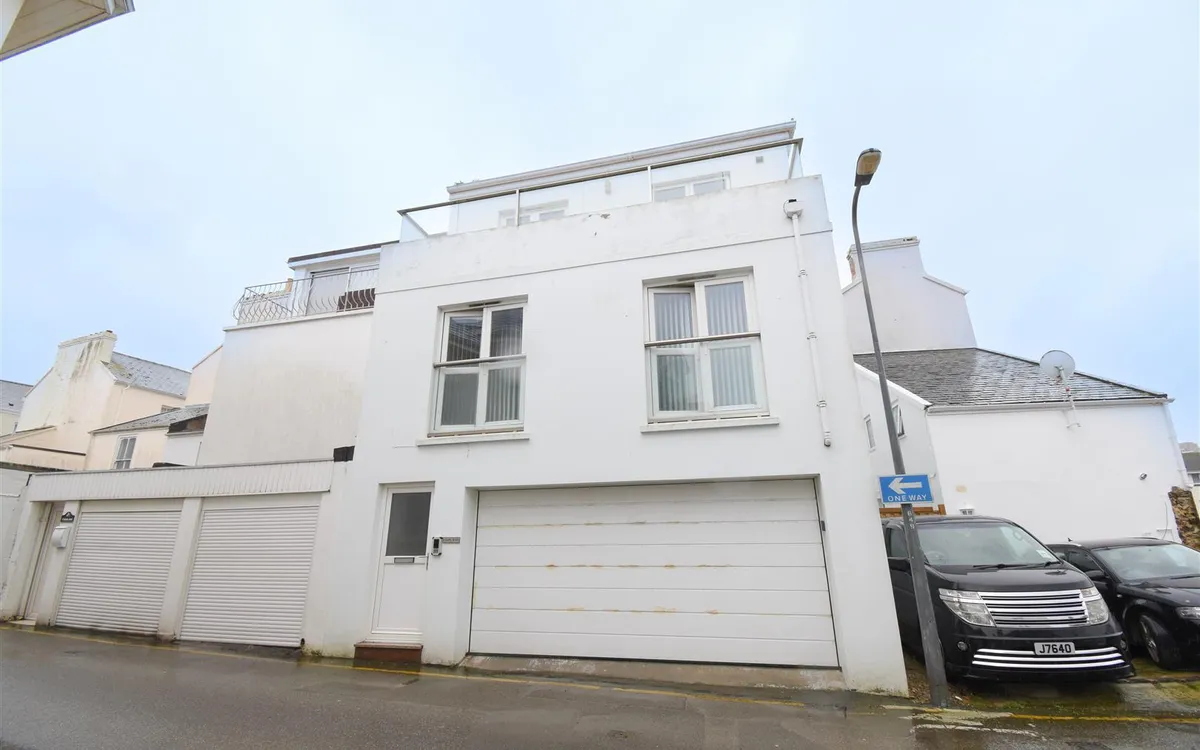 Chapel lane st helier 34756314 dsc 0119