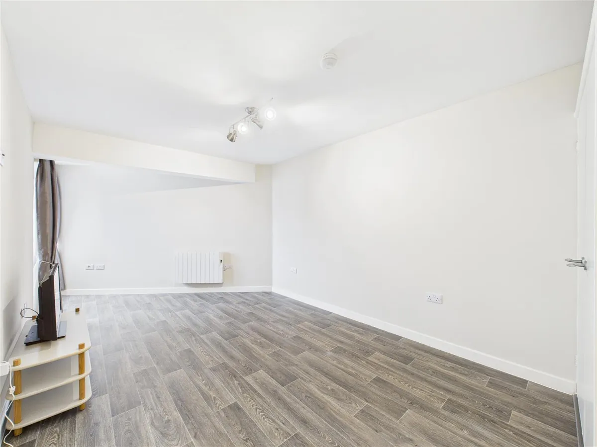 Colomberie court st helier 34441794 cam05512 g0 pr0035 still016