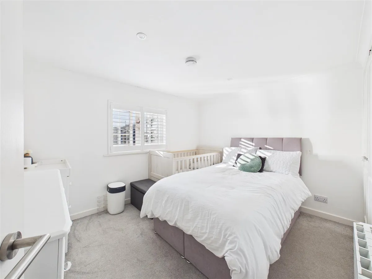 36 david place st helier 34453872 cam05512 g0 pr0037 still011