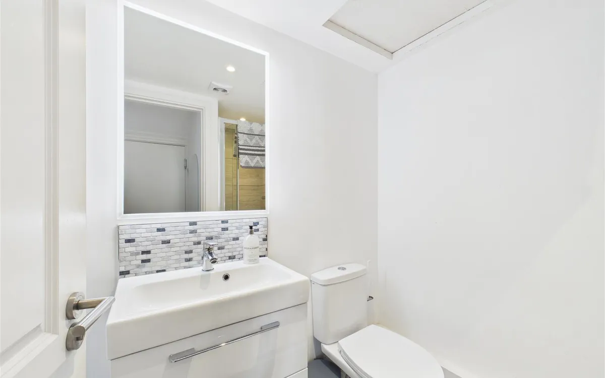 36 david place st helier 34453872 cam05512 g0 pr0037 still009