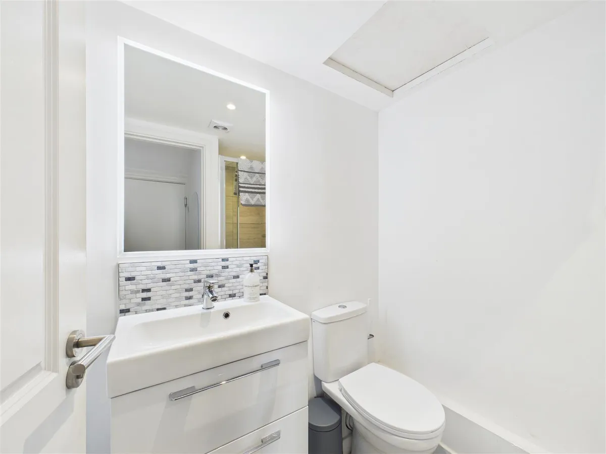 36 david place st helier 34453872 cam05512 g0 pr0037 still009