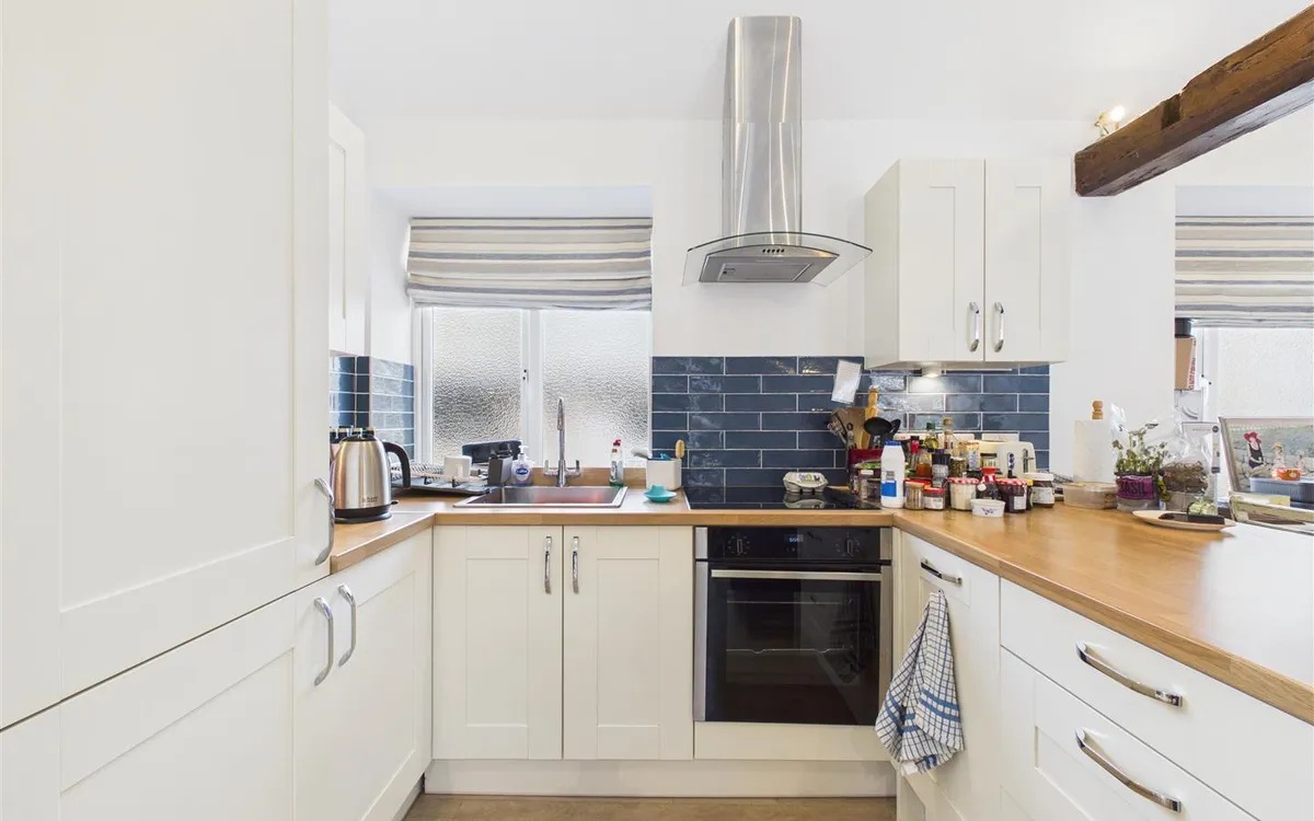 La grande route de st laurent 34460948 cam05512 g0 pr0038 still013