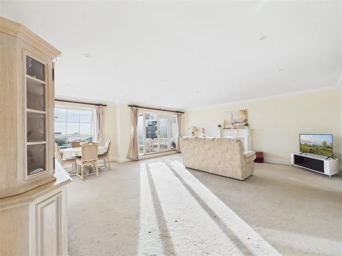 Old st johns road st helier 34467422 cam05512 g0 pr0039 still012