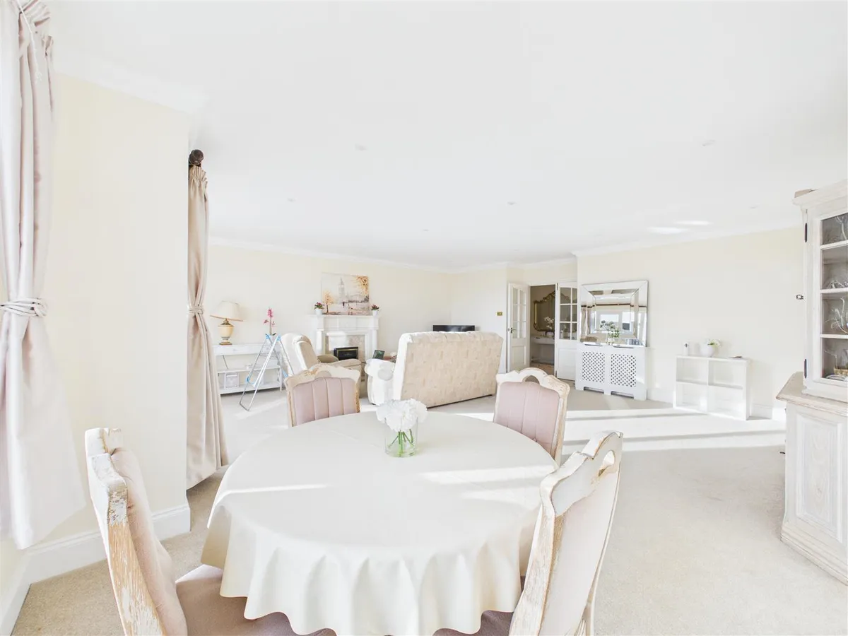 Old st johns road st helier 34467422 cam05512 g0 pr0039 still013