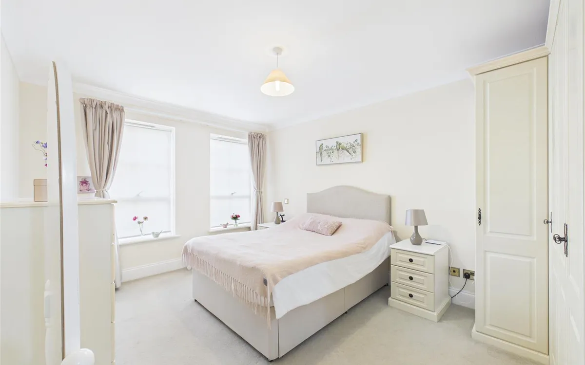 Old st johns road st helier 34467422 cam05512 g0 pr0039 still004