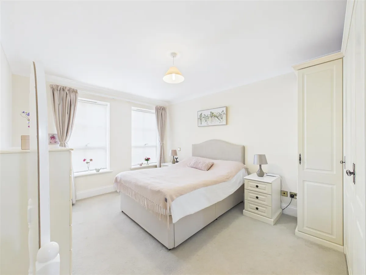 Old st johns road st helier 34467422 cam05512 g0 pr0039 still004