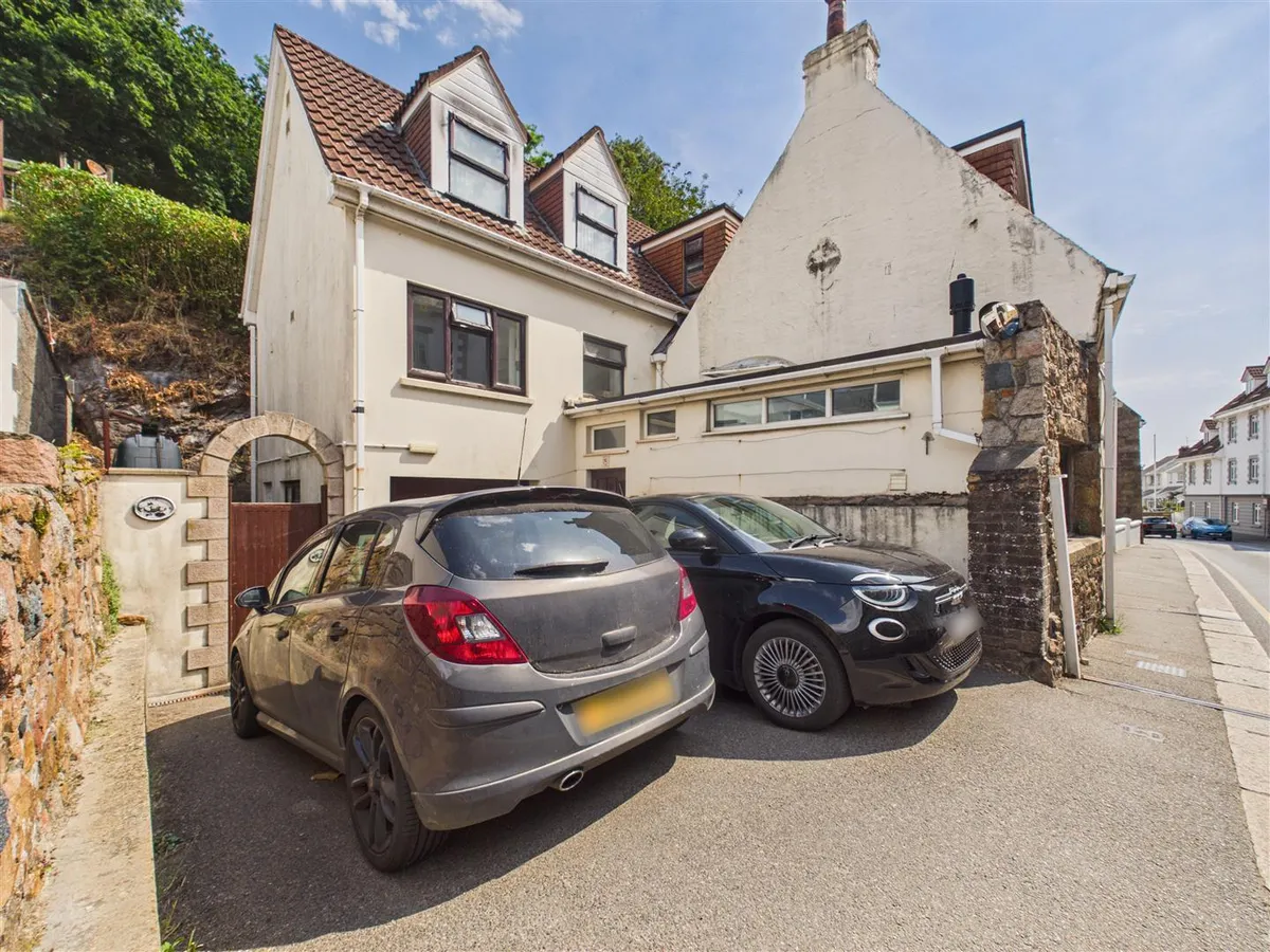 Le mont les vaux st brelade 34808025 cam05512 g0 pr0057 still022