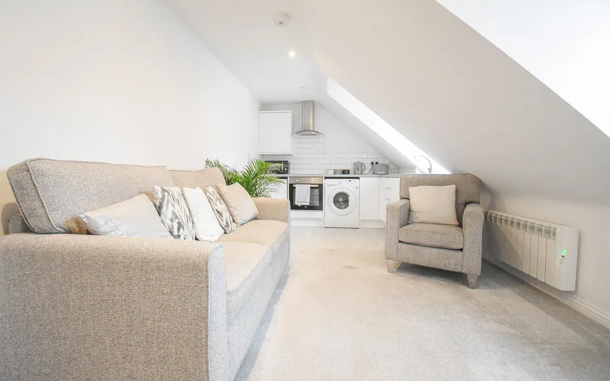 Marett road st helier 33494693 dsc 0764