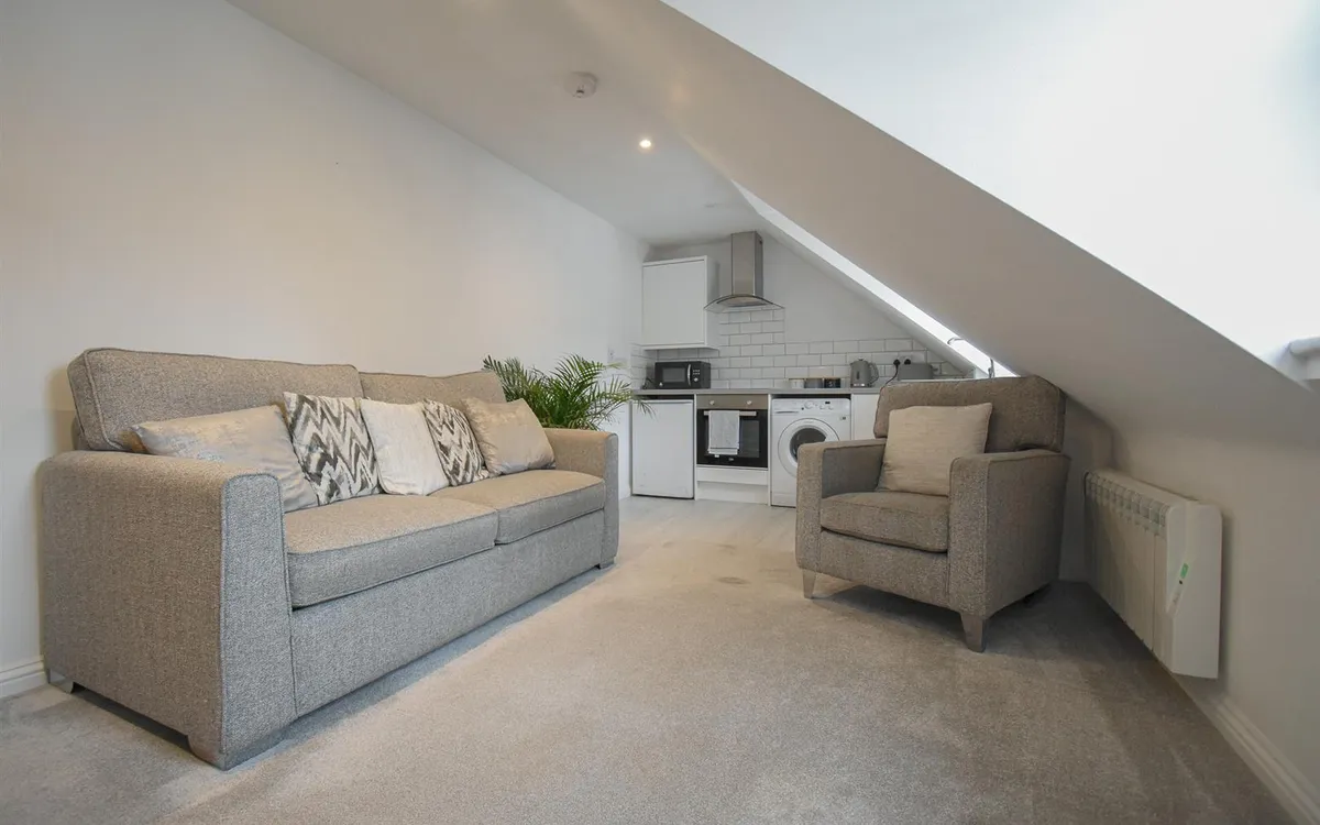 Marett road st helier 33494693 dsc 0777