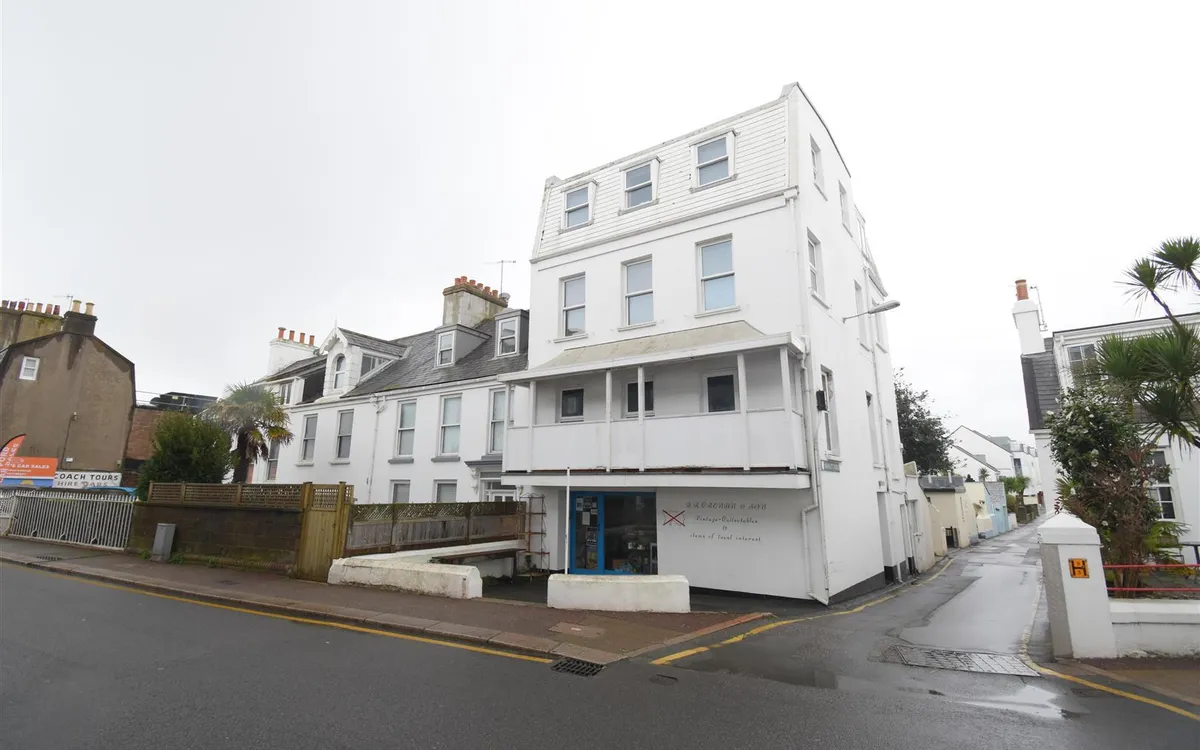 Marett road st helier 33494693 dsc 0096