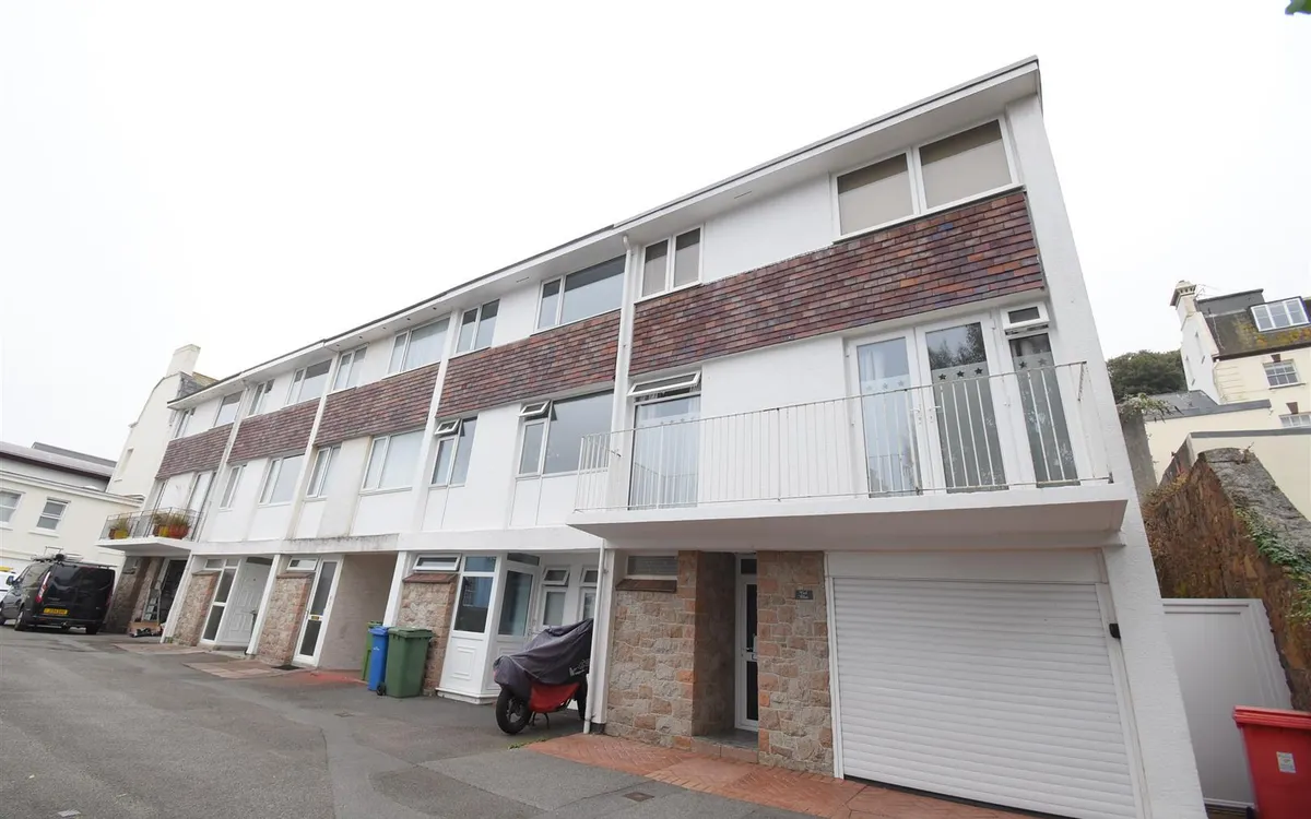 La chasse st helier 34483118 dsc 0307 1