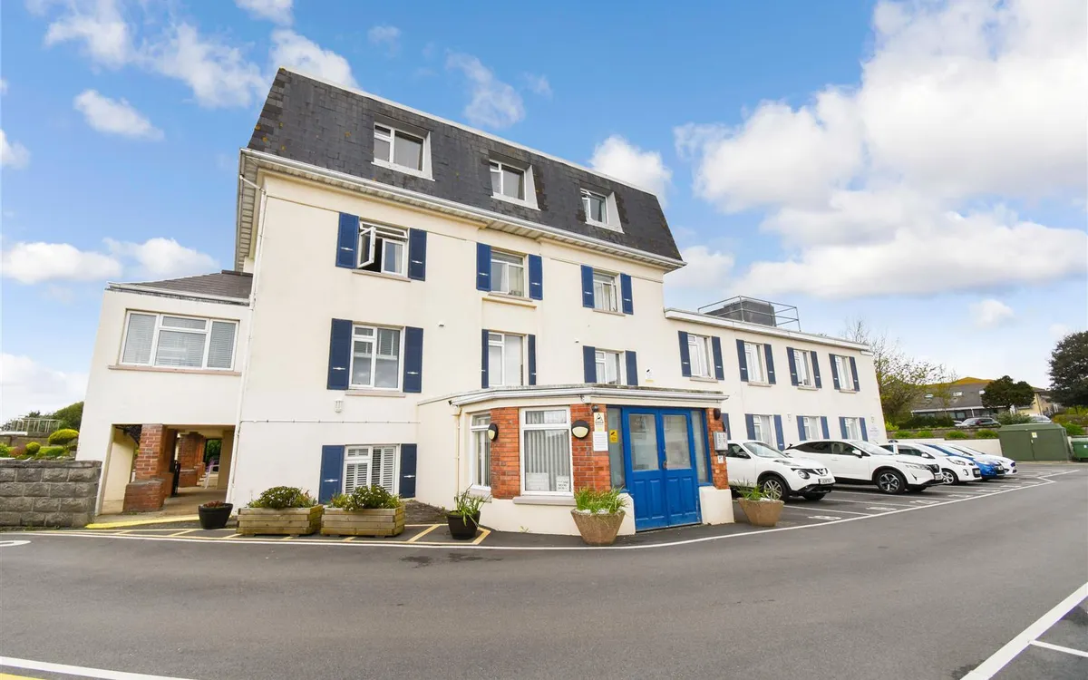 Westmount road st helier 34493360 ocean apartments