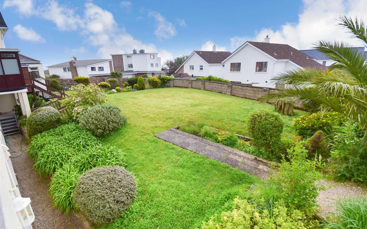 Westmount road st helier 34493360 dsc 0236