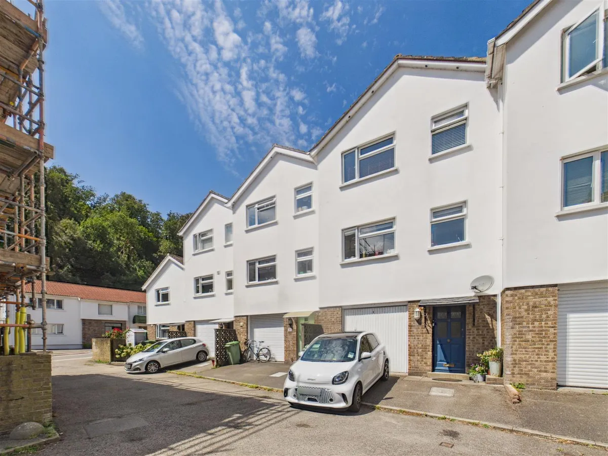 Le mont les vaux st brelade 34825437 cam05512 g0 pr0058 still003
