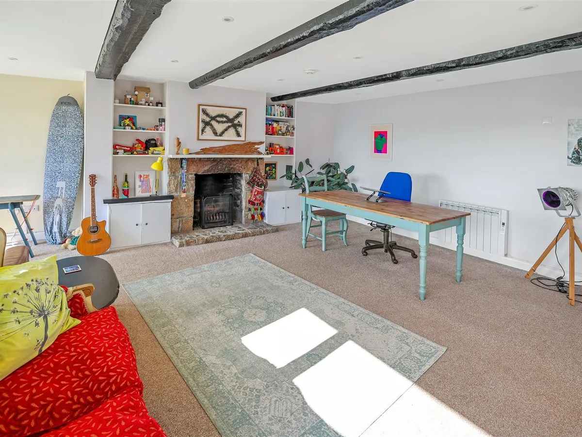 Bayview court le mont matthieu 34502619 ei8 a1930