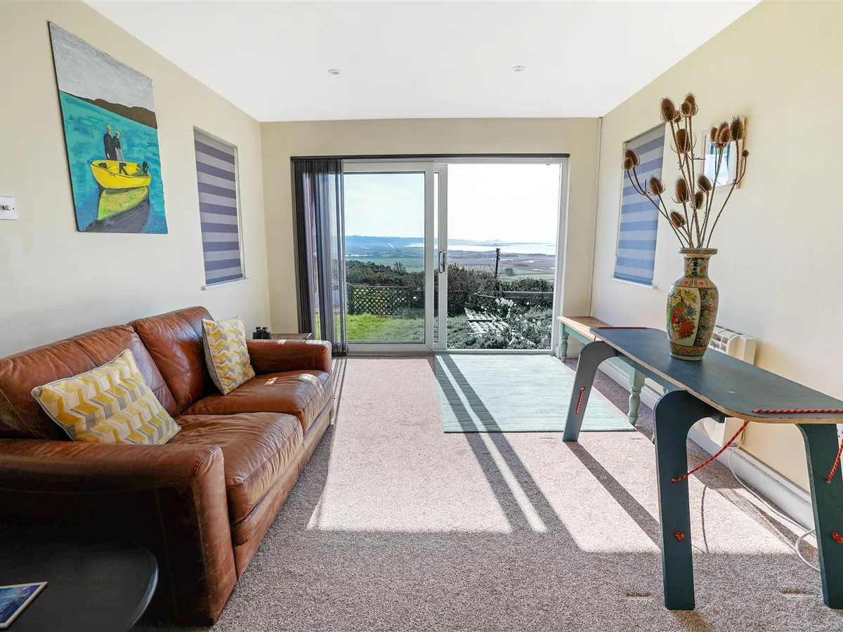 Bayview court le mont matthieu 34502619 ei8 a1926