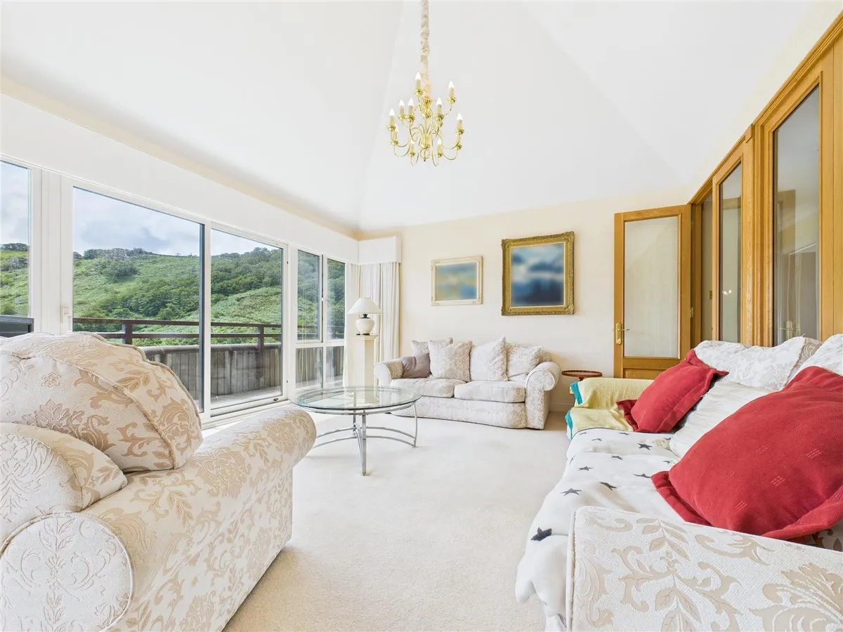 Bonne nuit st john 33777059 cam05512 g0 pr0007 still006