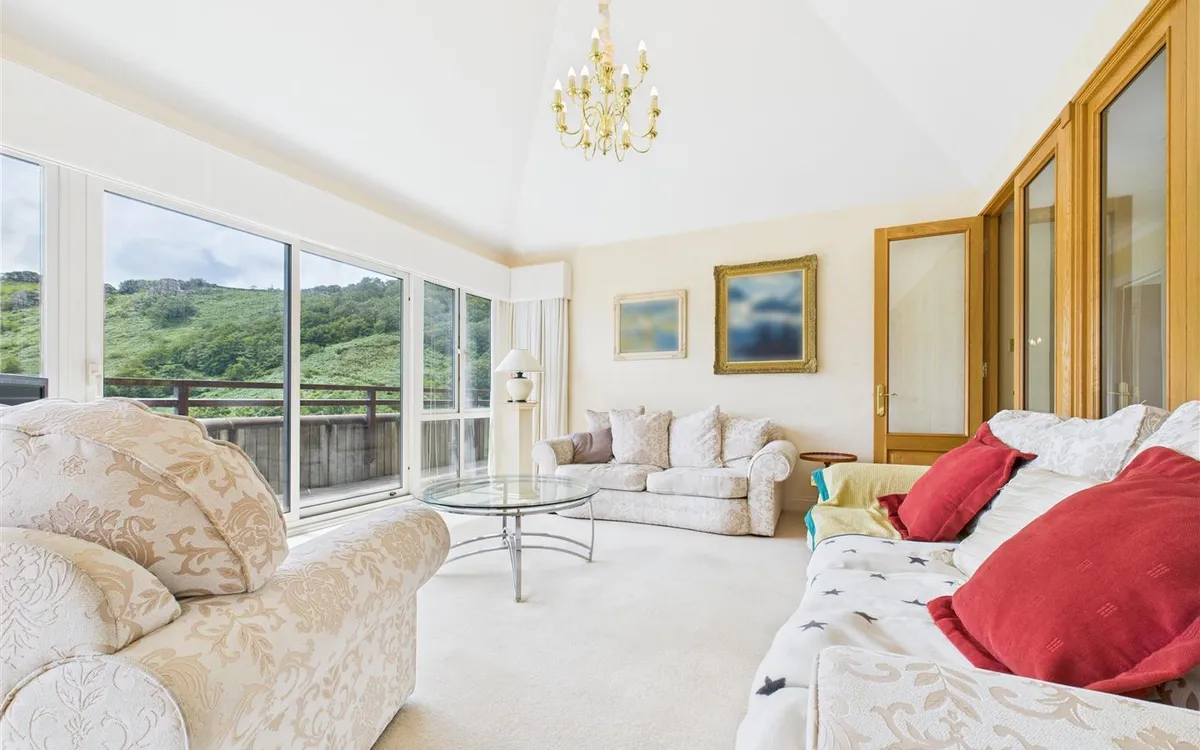 Bonne nuit st john 34051631 cam05512 g0 pr0007 still006