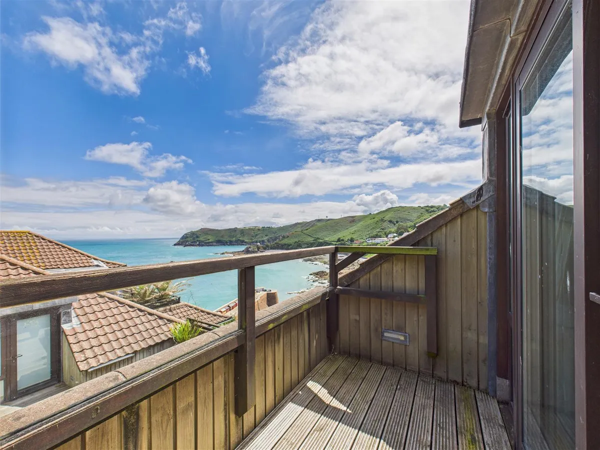 Bonne nuit st john 34051631 cam05512 g0 pr0007 still032