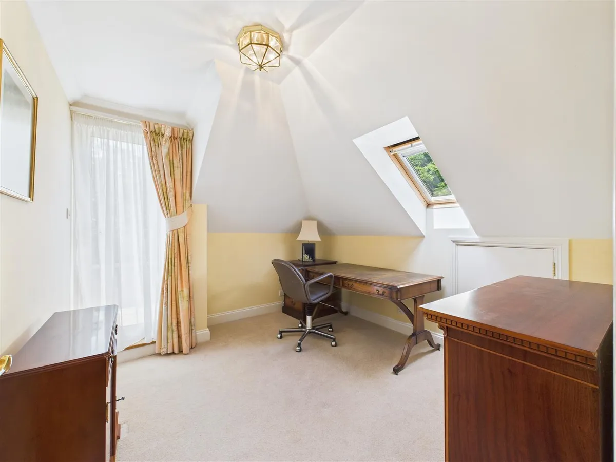 Bonne nuit st john 34051631 cam05512 g0 pr0007 still017