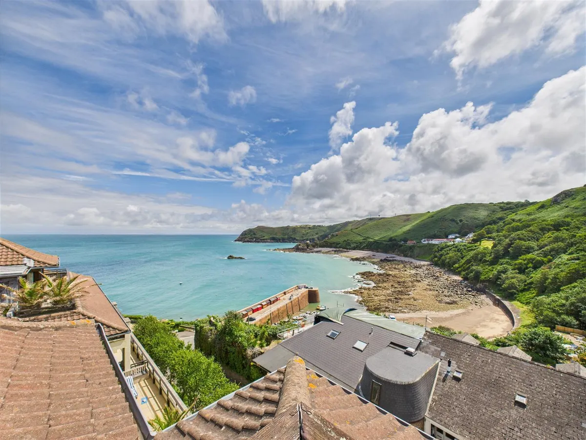 Bonne nuit st john 34051631 cam05512 g0 pr0007 still040