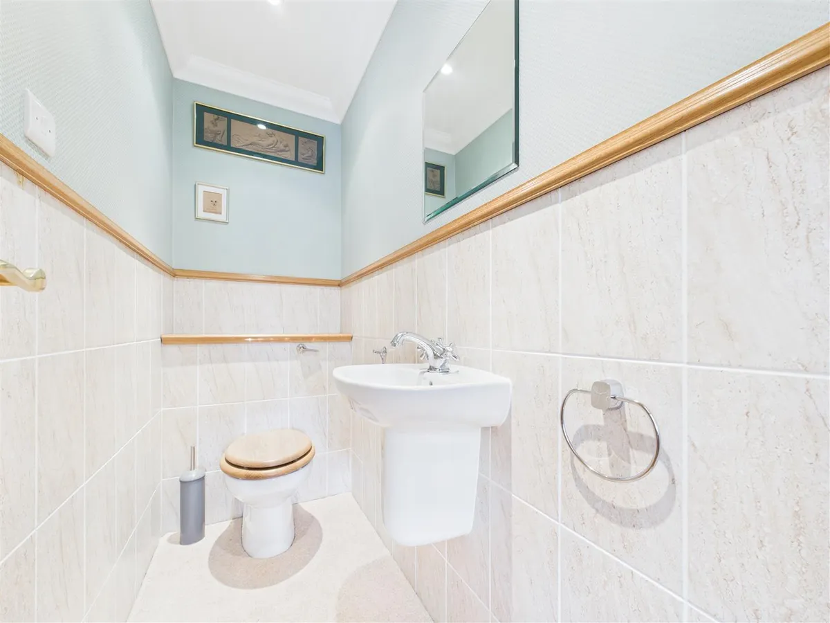 Bonne nuit st john 33777059 cam05512 g0 pr0007 still008